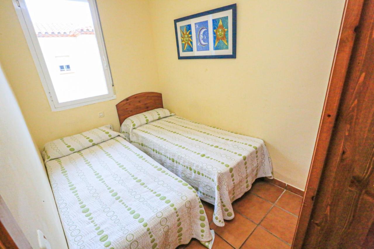 Las Brisas I - Only Families Miami Playa Екстер'єр фото